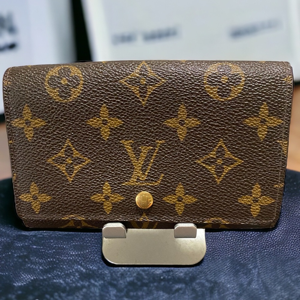 🔵🔵Louis Vutton Mini Sara Wallet UC  -Made in France